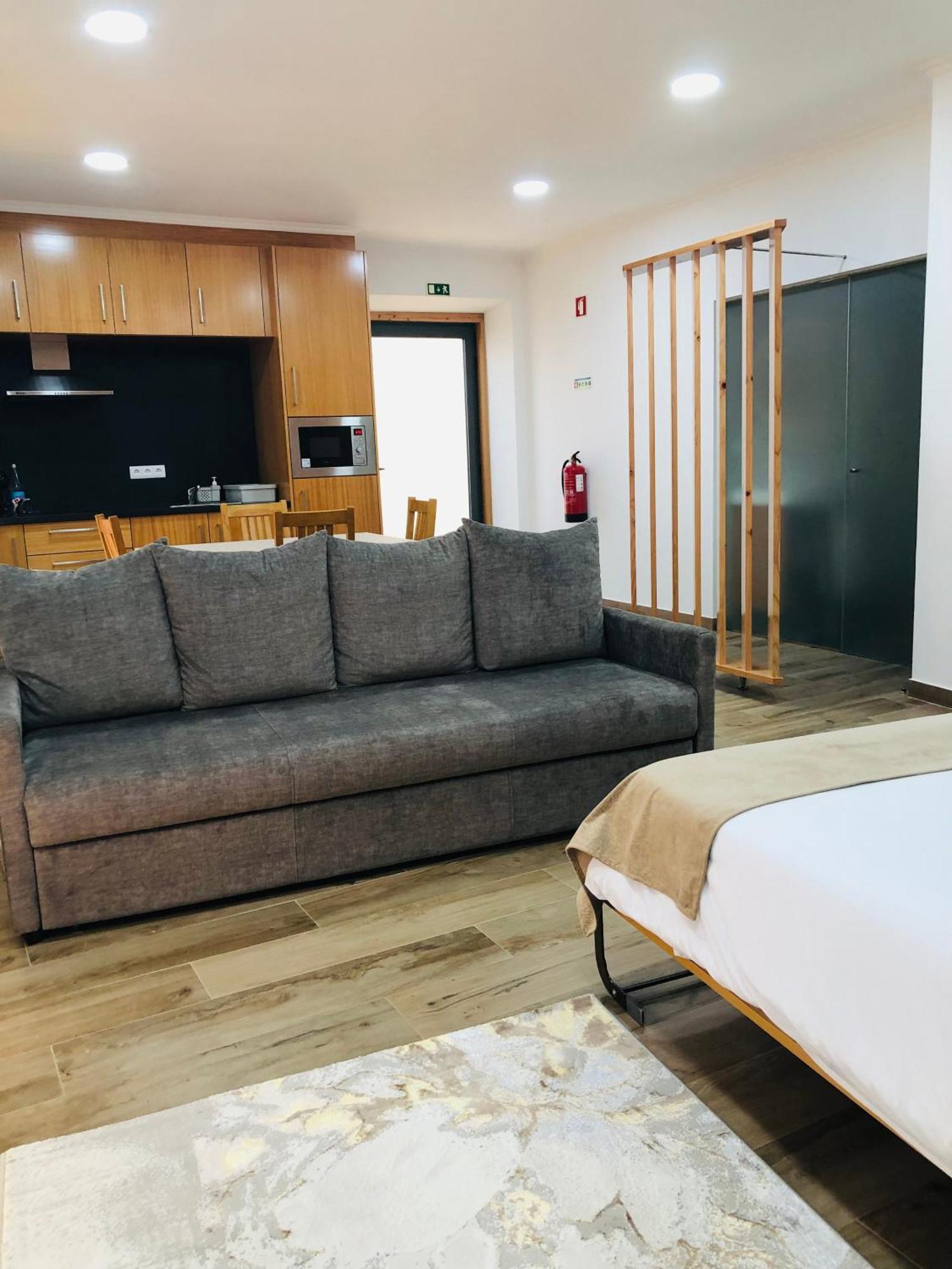 Amu- Apartamentos Misterios Da Urzelina Kültér fotó